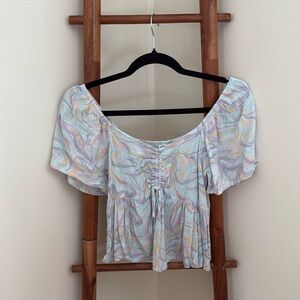 Flutter Sleeve Cropped Top